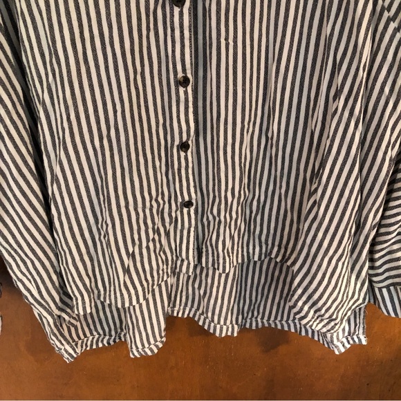 Urban Outfitters UO Oversized Grey Striped Button Down Lagenlook Nautical Shirt - Picture 5 of 13